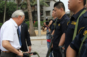 中國安保協(xié)會羅鋒會長蒞臨中金鷹（海南）安保集團有限公司考察工作